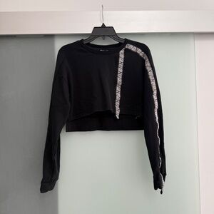 Gymshark Black Cropped Sweatshirt with Graphic Trim